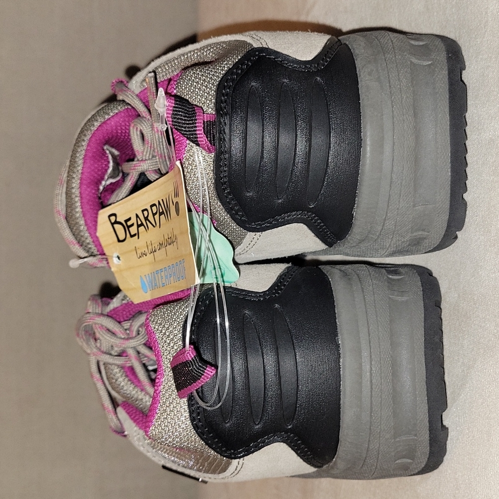 BEARPAW Women's Hiking Boots - Picture 3 of 8